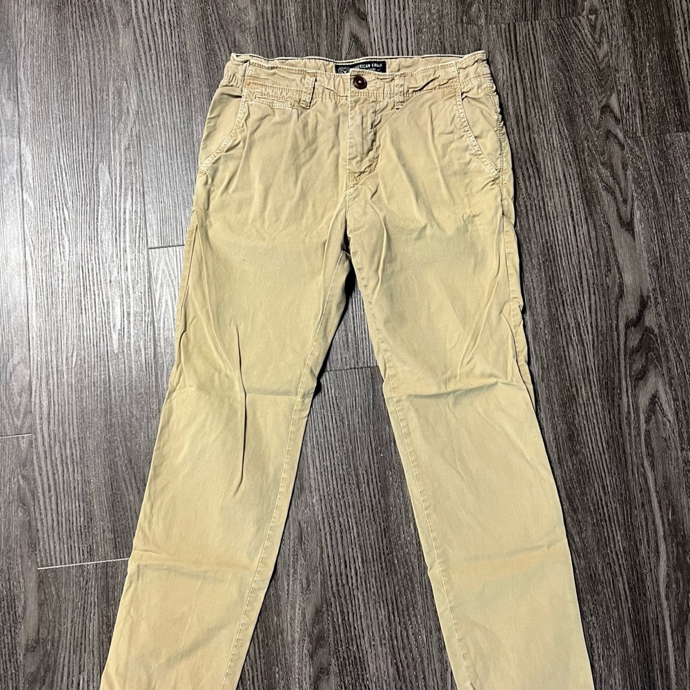 American Eagle Slim Chinos (30x32)